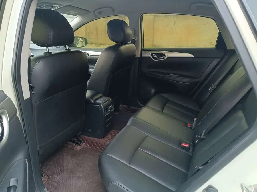 2021 نيسان سيلفي كلاسيك 1.6XE CVT نسخة الراحة