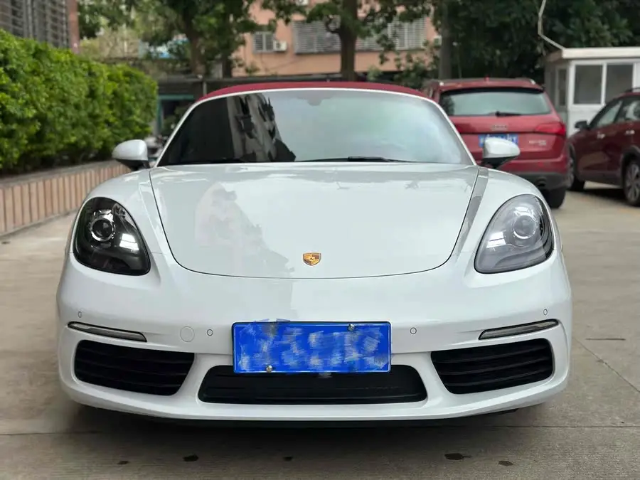 Porsche 718 2022 Model Boxster 2.0T