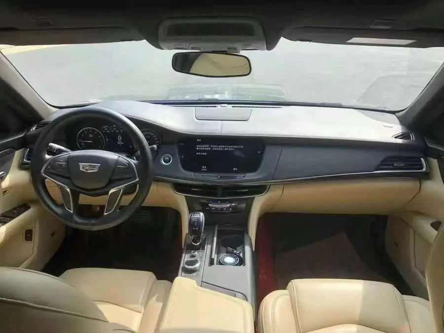 Cadillac CT6 2021 28T Fashion Edition