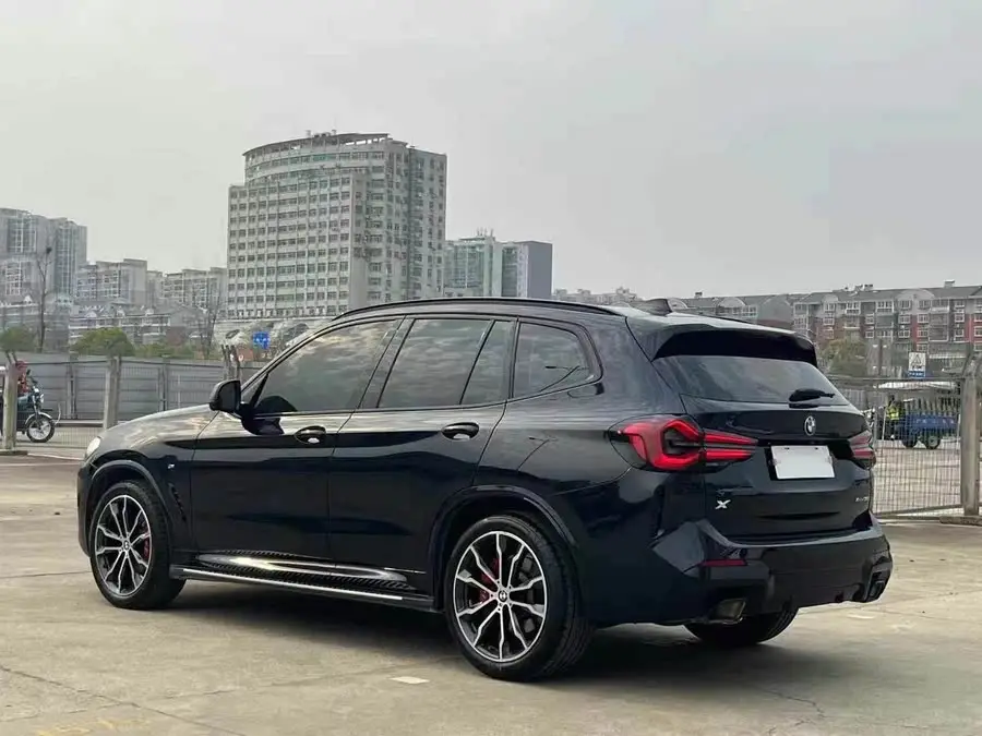 BMW X3 2022 xDrive30i Leading M Night Package