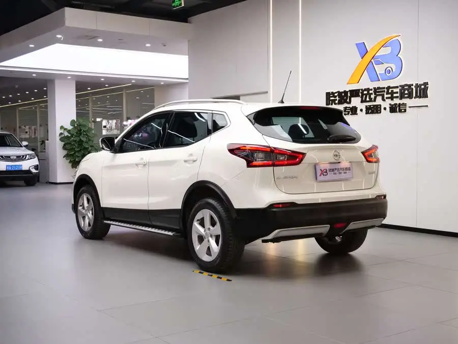 2021 نيسان قشقاي 2.0 لتر CVT إصدار ذكي