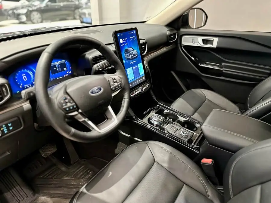 Explorer 2020 EcoBoost 285 4WD Titanium Edition 6-seater