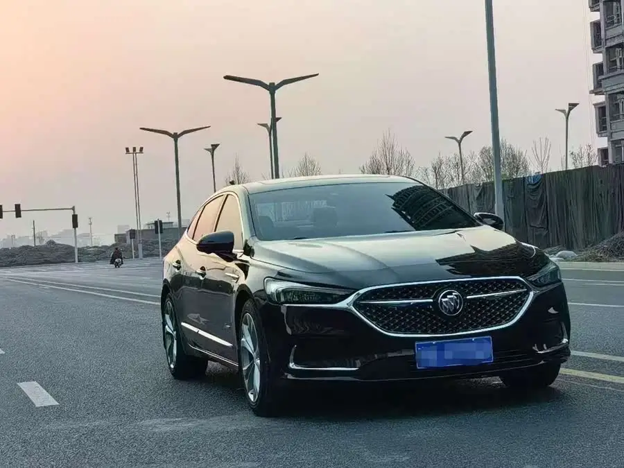 2021 بويك أفيير