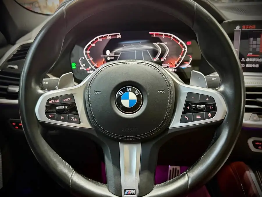 BMW X6 2021 xDrive40i M Sport Package