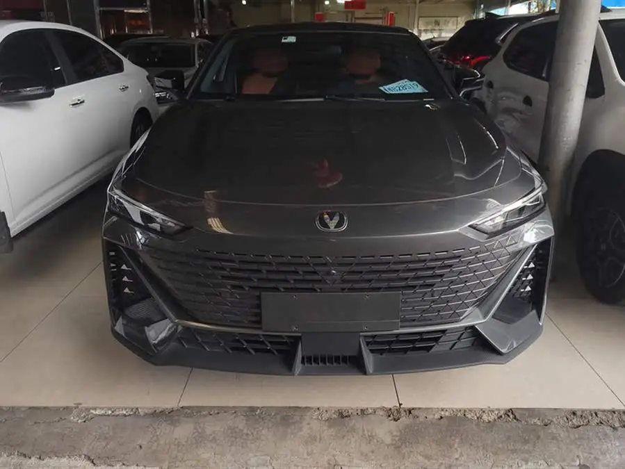 Changan UNI-V 2022 1.5T Premium