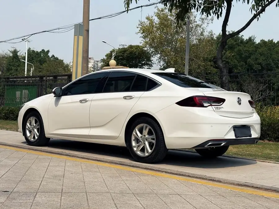 بيوك ريجال 2022 552T النسخة الذكية