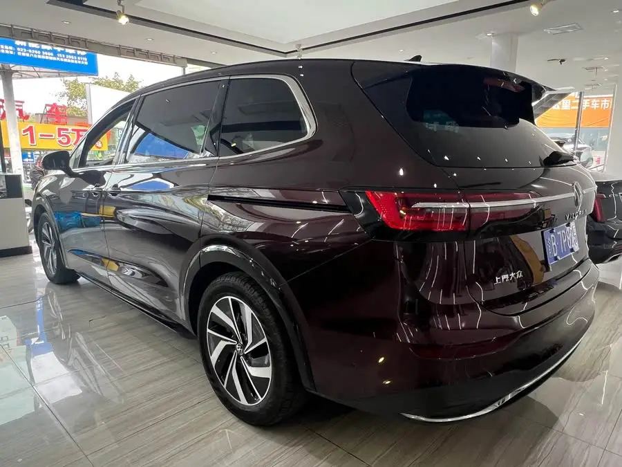 Volkswagen Viloran 2022 380TSI Premium Edition