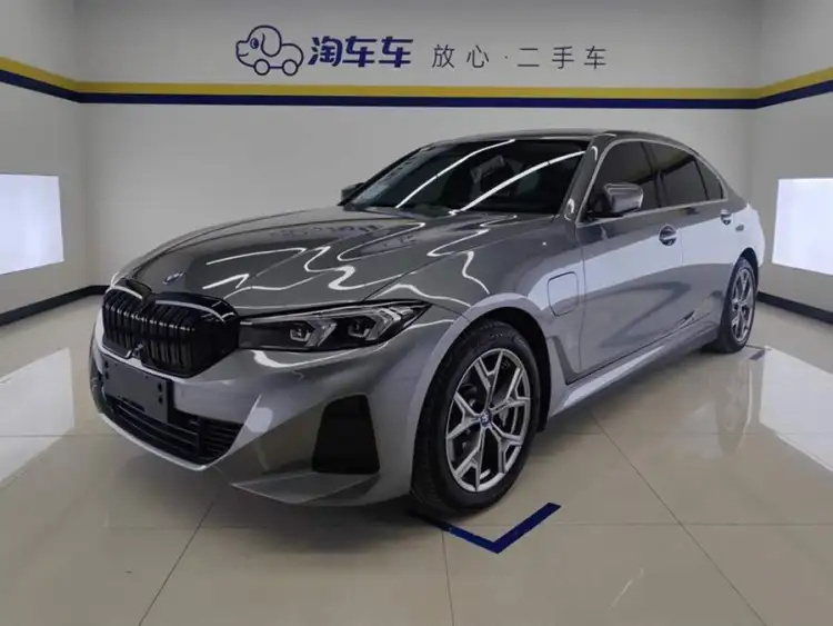 BMW i3 2022 eDrive 35 L