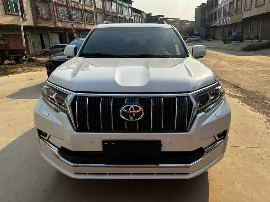 برادو 2019 3.5 لتر أوتوماتيكي TX-L فئة الرفاهية مع إطار احتياطي مركب خلفياً