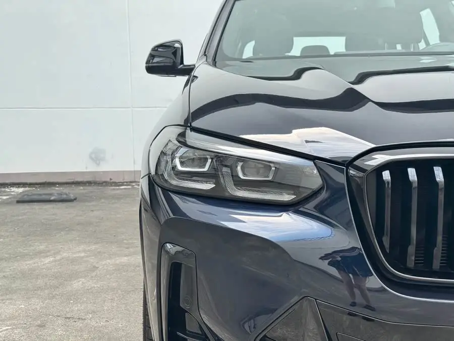 BMW X3 2023 xDrive30i Luxury M Night Package