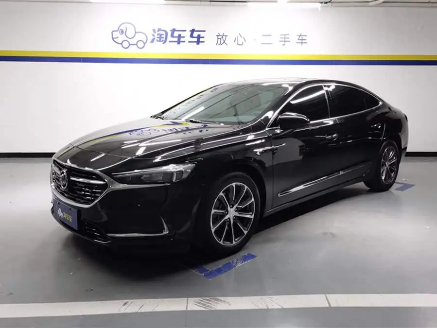 بايك لاكروس 2022 652T فاخر