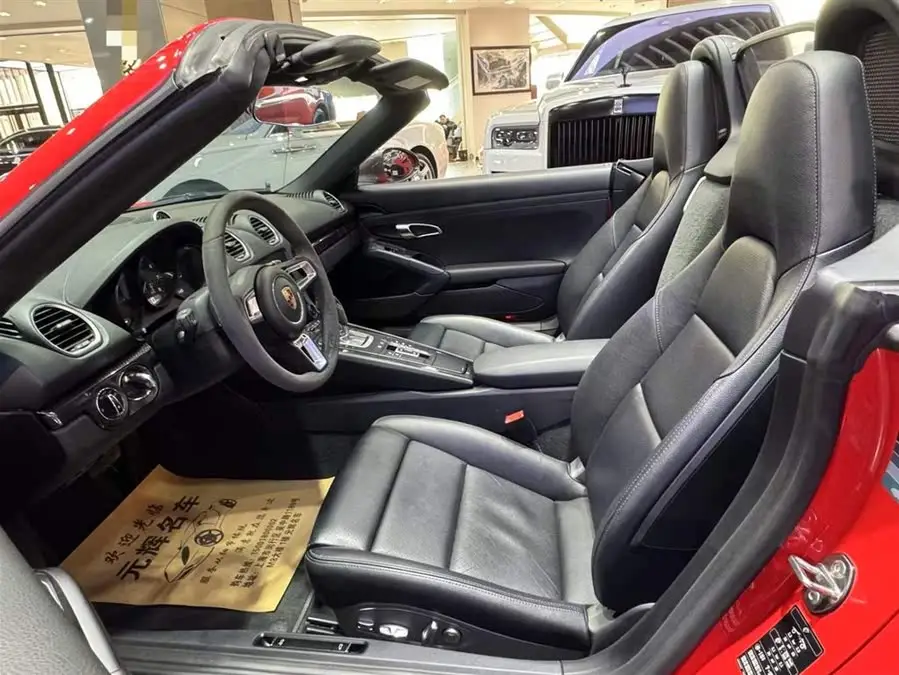 Porsche 718 2019 Model Boxster T 2.0T