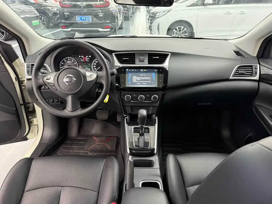 2021 نيسان سيلفي كلاسيك 1.6XL CVT الفاخرة