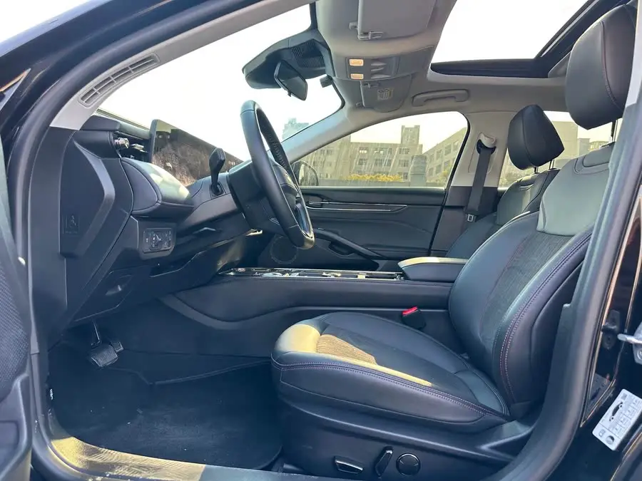 2023 مونديو إيكو بوست 245 الفاخرة