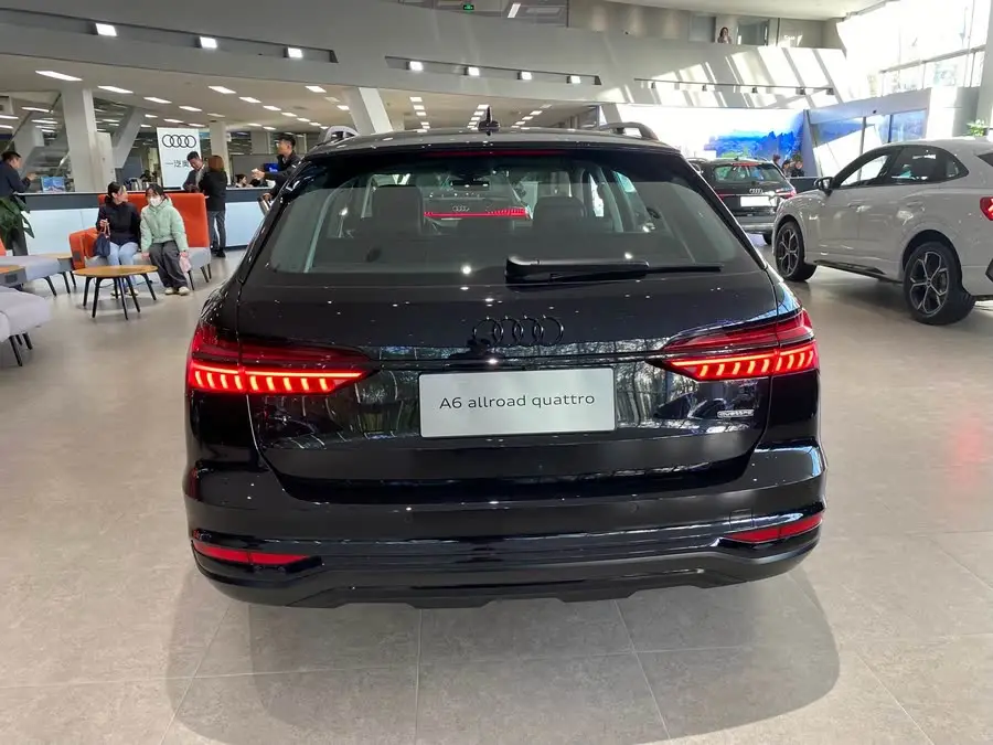 Audi A6 (Import) 2024 allroad quattro 55 TFSI Premium Off-road Model