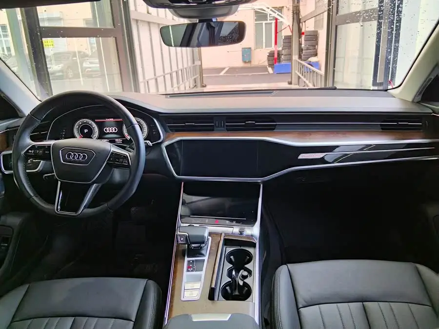 Audi A6 (Imported) 2021 allroad quattro Explorer 55 TFSI Premium Off-road Model