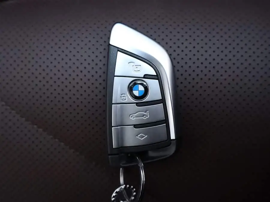 BMW X5 2022 Model Facelift xDrive 30Li M Sport Package