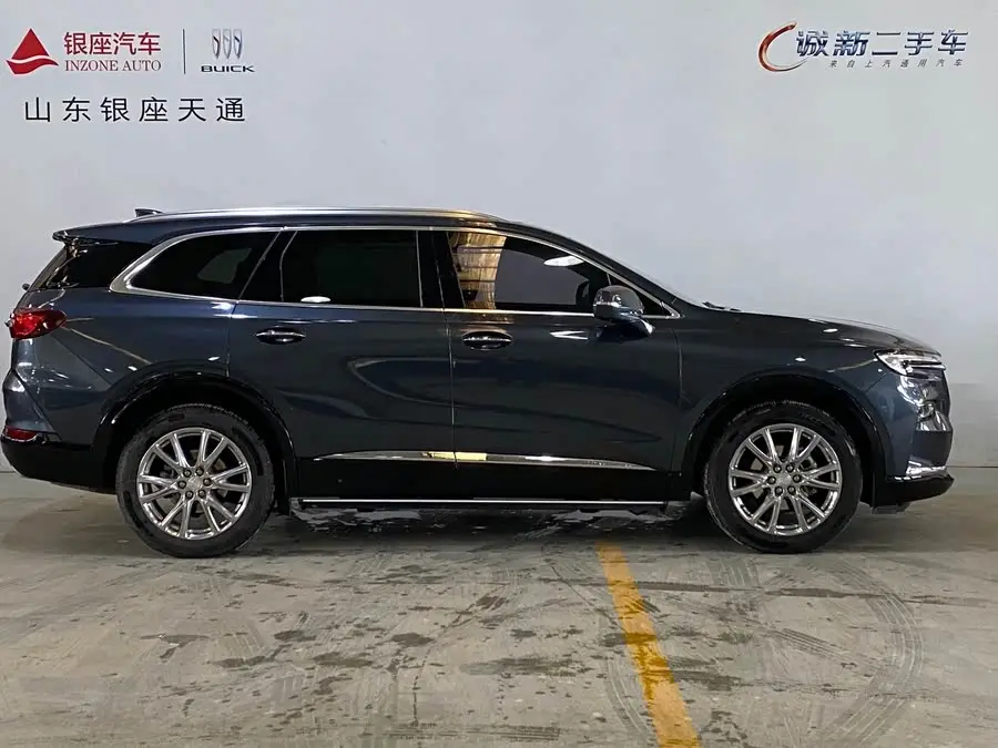 إنفيجن 2022 652T الدفع الرباعي الطراز الرائد 6 مقاعد