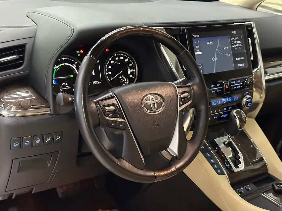 ألفارد 2020 هايبرد 2.5 لتر إصدار بريميوم