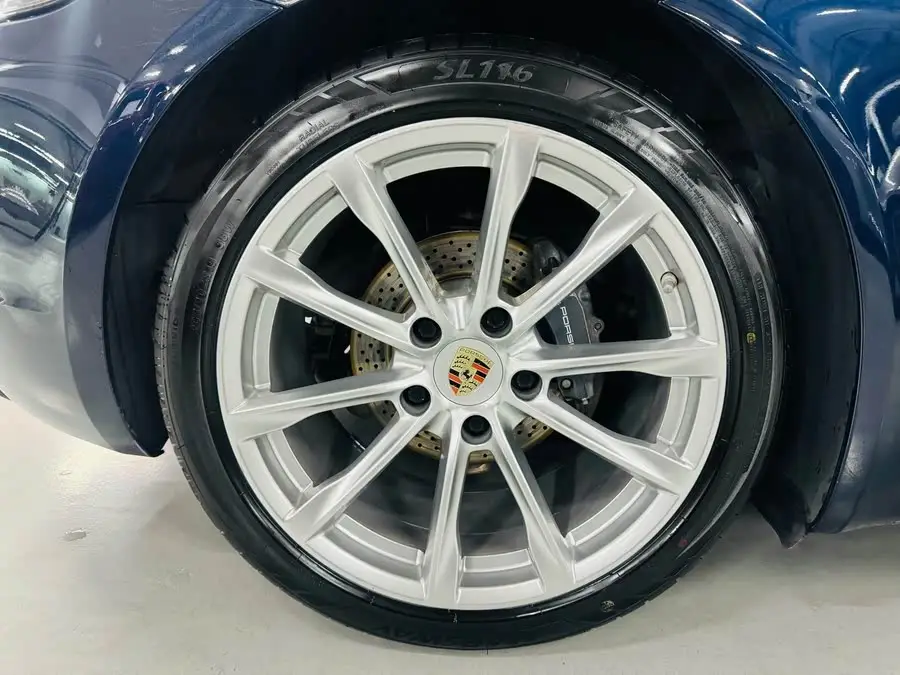 Porsche 718 2020 Cayman 2.0T