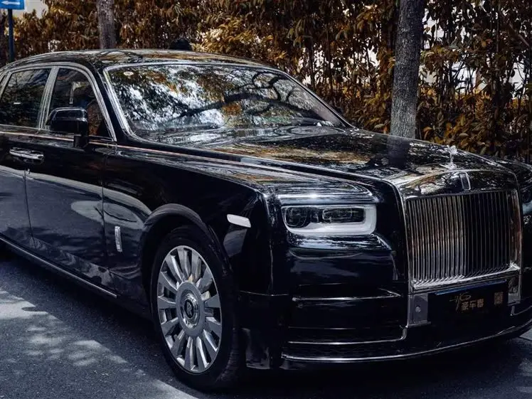 Phantom 2018 6.7T Long Wheelbase