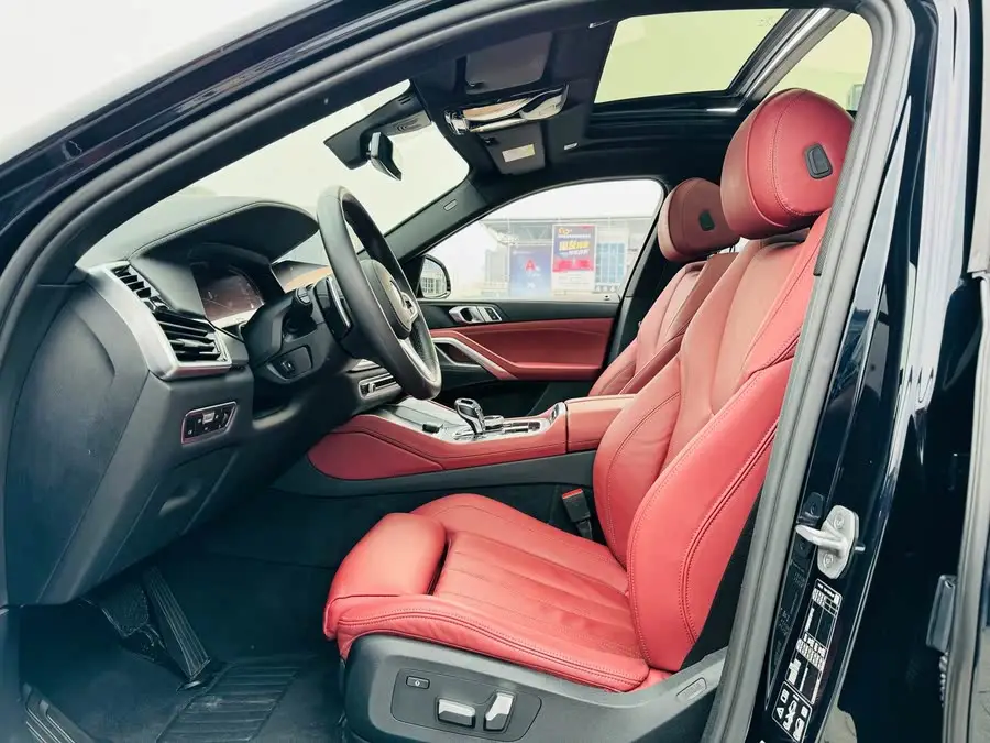 بي إم دبليو X6 2022 طراز مُعدل xDrive30i حزمة رياضية M