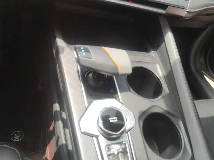 Changan UNI-V 2022 1.5T Excellence