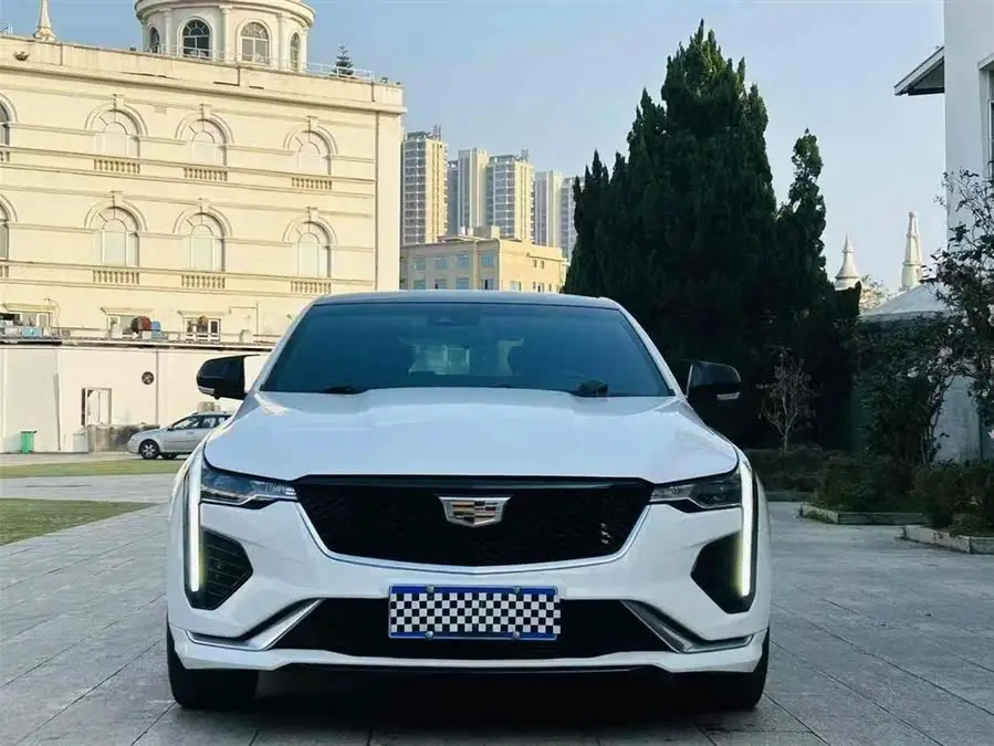 Cadillac CT4 2022 28T Premium