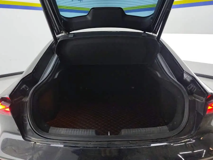 Changan UNI-V 2022 1.5T Premium