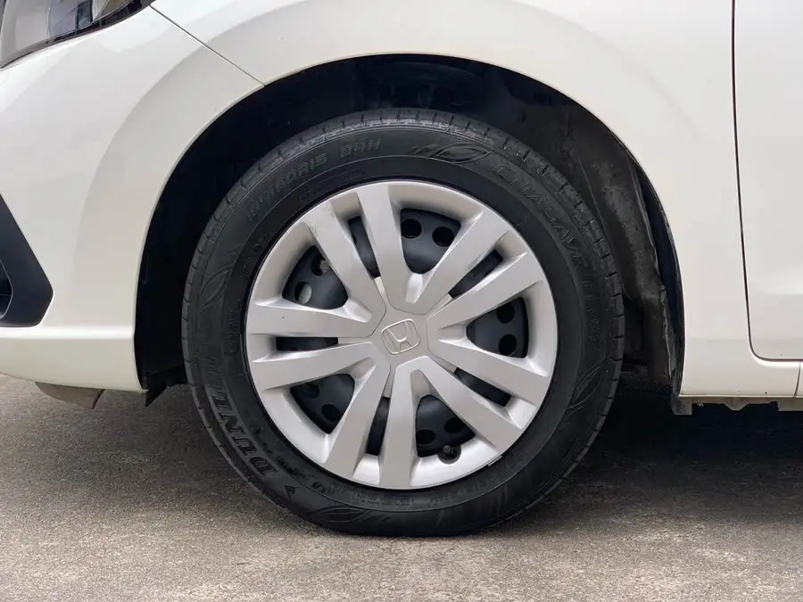 2021 هوندا فيت 1.5 لتر CVT إصدار استمتاع المد潮