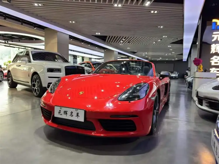 Porsche 718 2019 Model Boxster T 2.0T