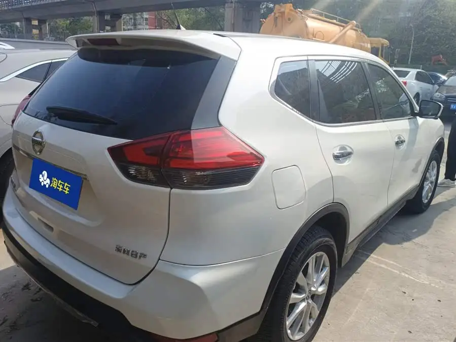 X-Trail 2021 2.0L CVT 2WD XL Premium Commemorative Edition