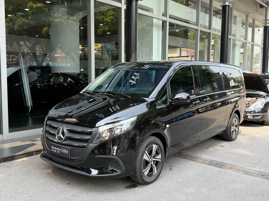 فيتو 2024 نسخة الأعمال 2.0T 9 مقاعد