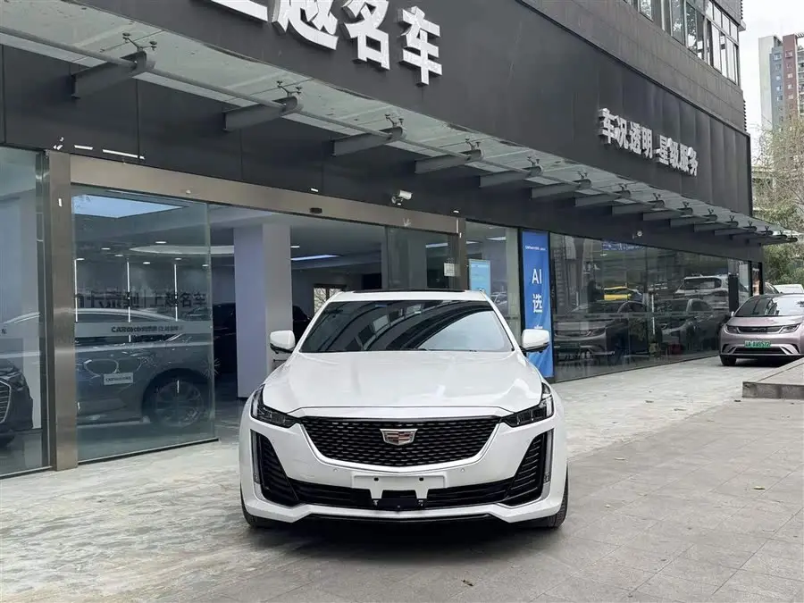 كاديلاك CT5 2024 28T الفاخرة