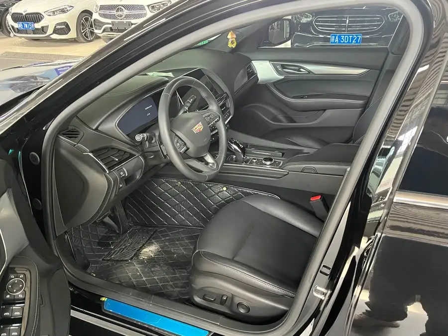 Cadillac CT5 2023 28T Luxury (Standard Version)