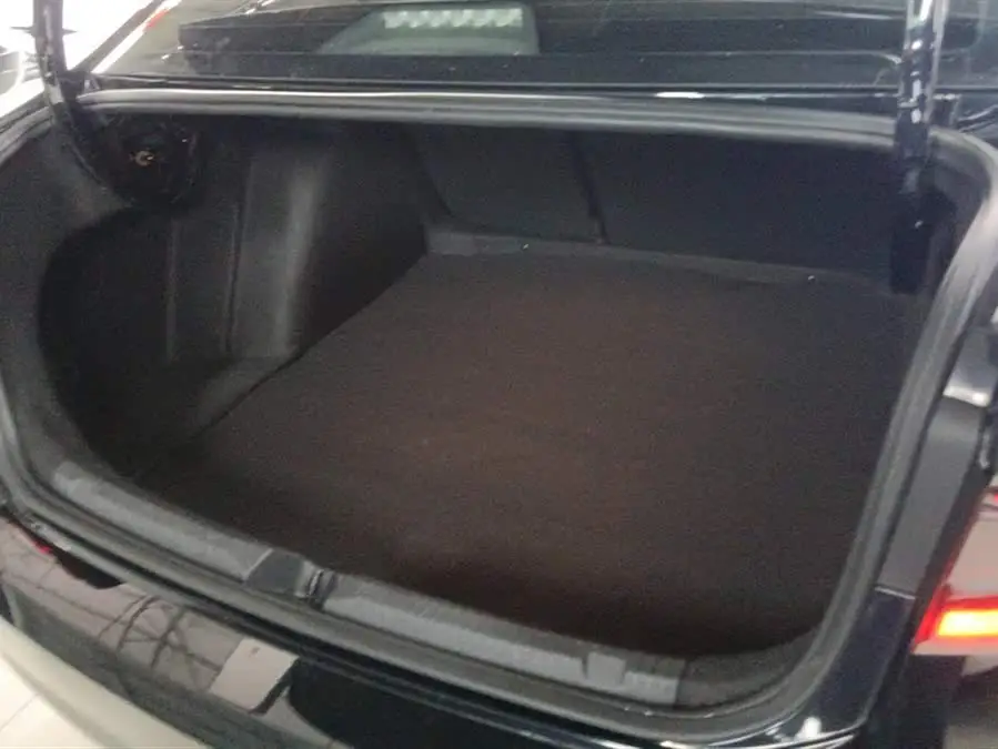 لافيدا 2019 280TSI DSG نسخة الراحة الوطنية VI