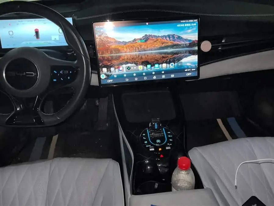 فقمة 2022 طراز 700 كم النسخة ذات الدفع الخلفي طويل المدى