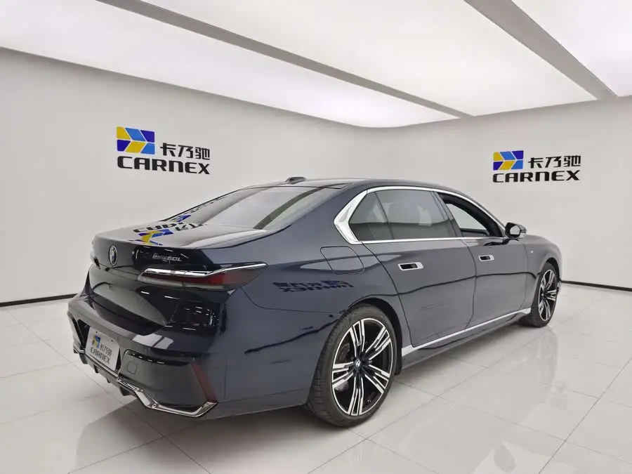 BMW i7 2023 eDrive50L Exclusive M Sport Package