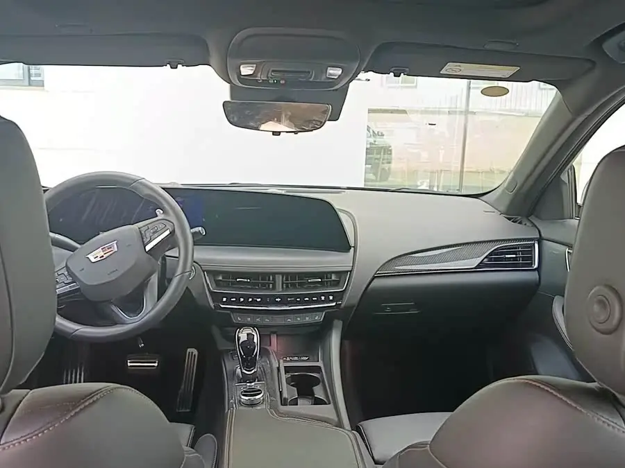 Cadillac CT5 2024 28T Platinum