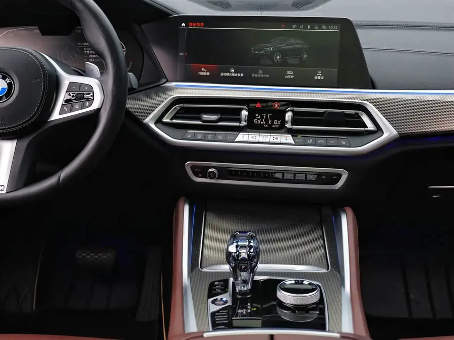 بي إم دبليو X6 2022 xDrive40i حزمة M الرياضية