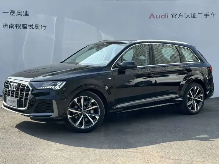 Audi Q7 2023 55 TFSI quattro S line Sport
