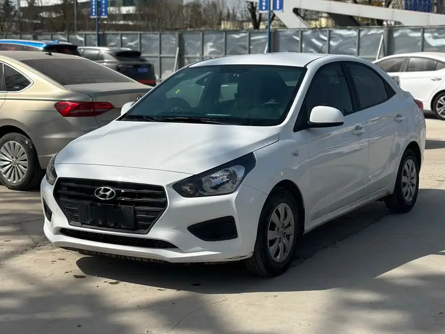 2020 هيونداي رينا 1.4 لتر يدوي GL تحديث