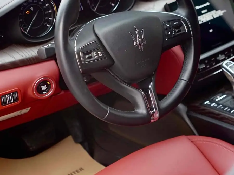 الرئاسي طراز 2021 3.0T الإصدار القياسي