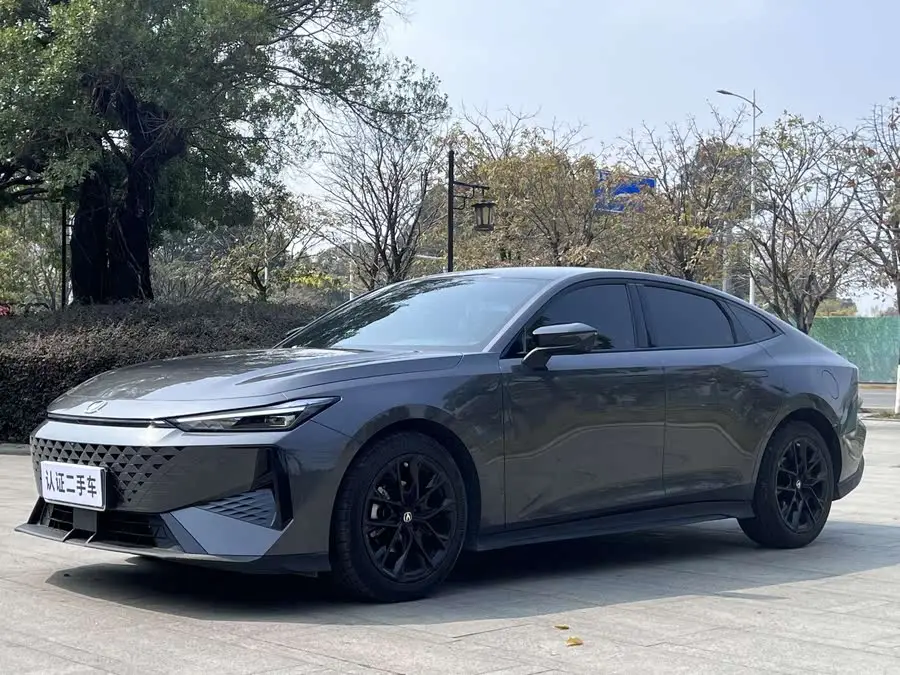 Changan UNI-V 2024 1.5T Premium