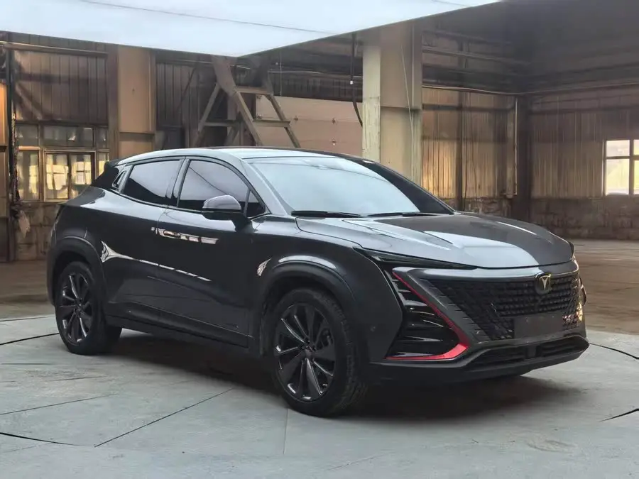 شانجان UNI-T 2020 1.5T الطراز الرائد