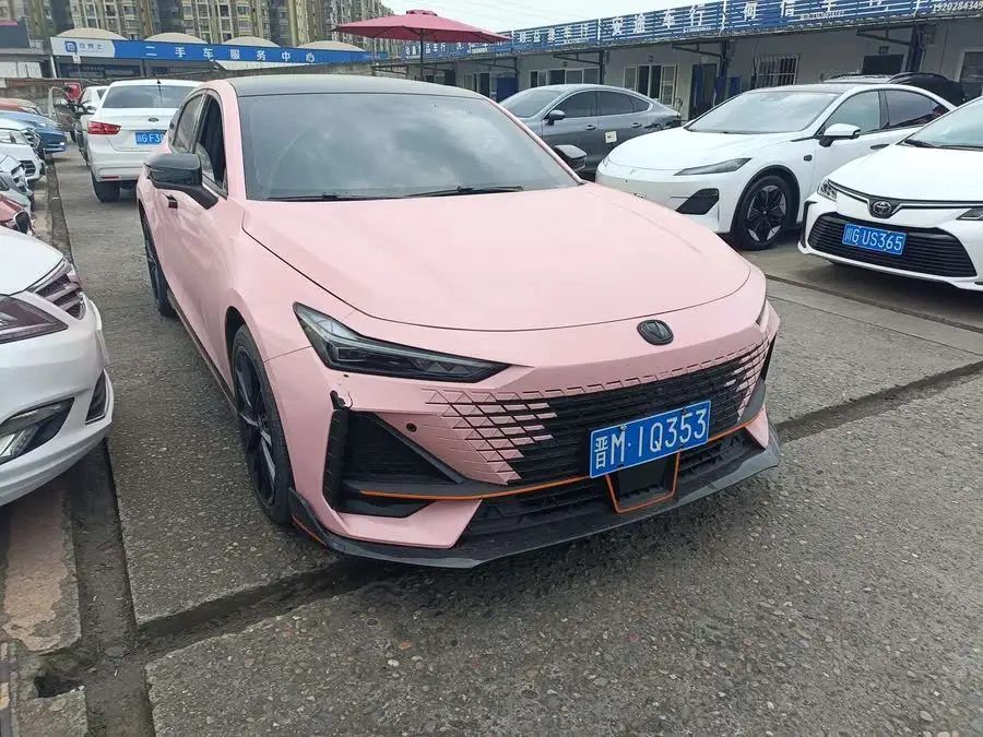Changan UNI-V 2022 1.5T Sport Edition