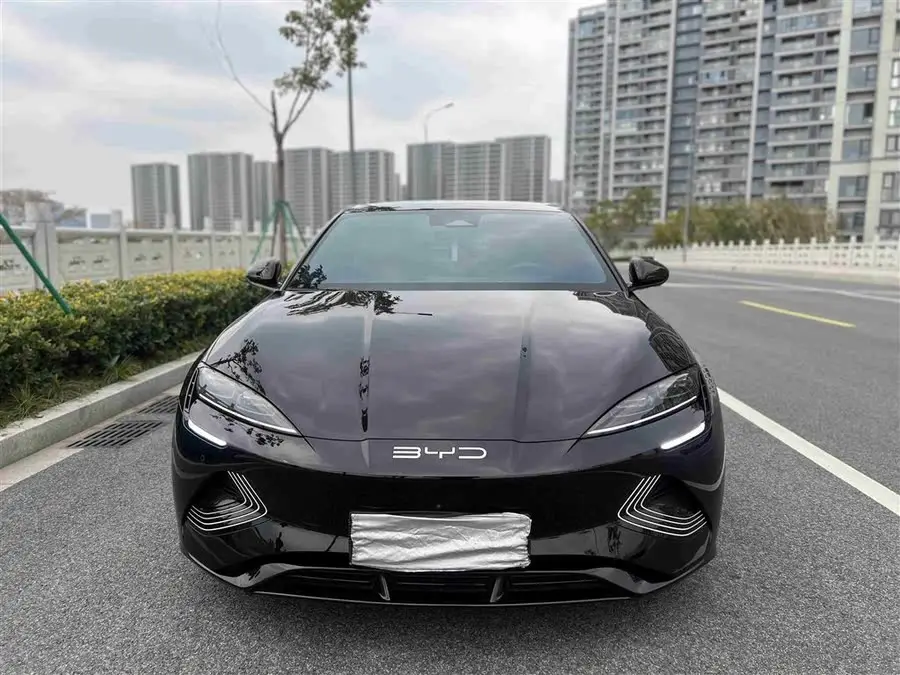 2023 Seal Champion Edition 550km Elite