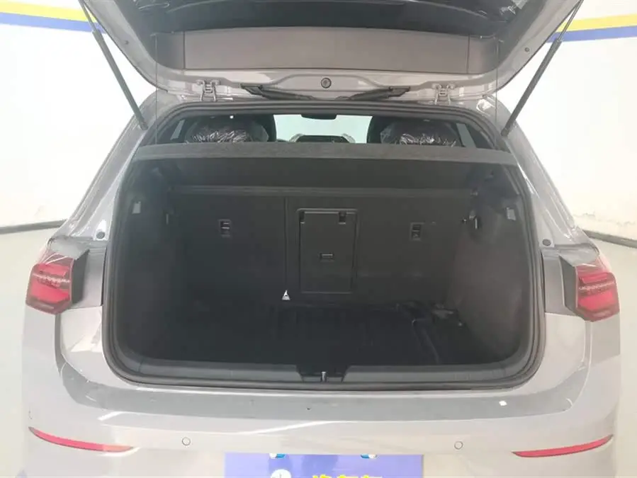 Golf 2023 280TSI DSG R-Line 20th Anniversary Edition