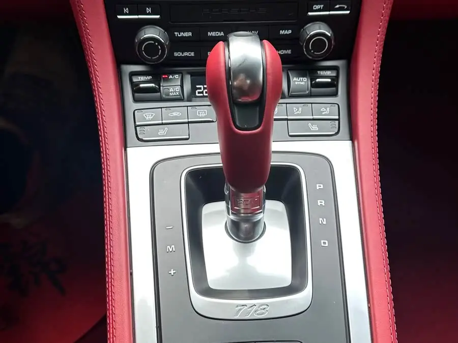 Porsche 718 2022 Boxster 2.0T