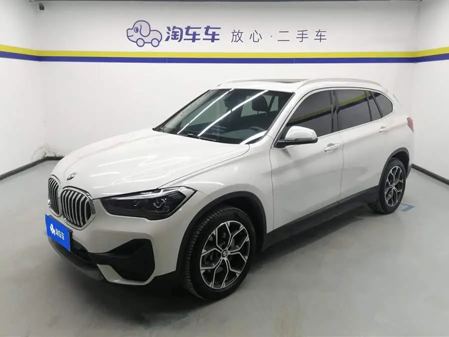 بي إم دبليو X1 2022 sDrive25Li النسخة الرائدة